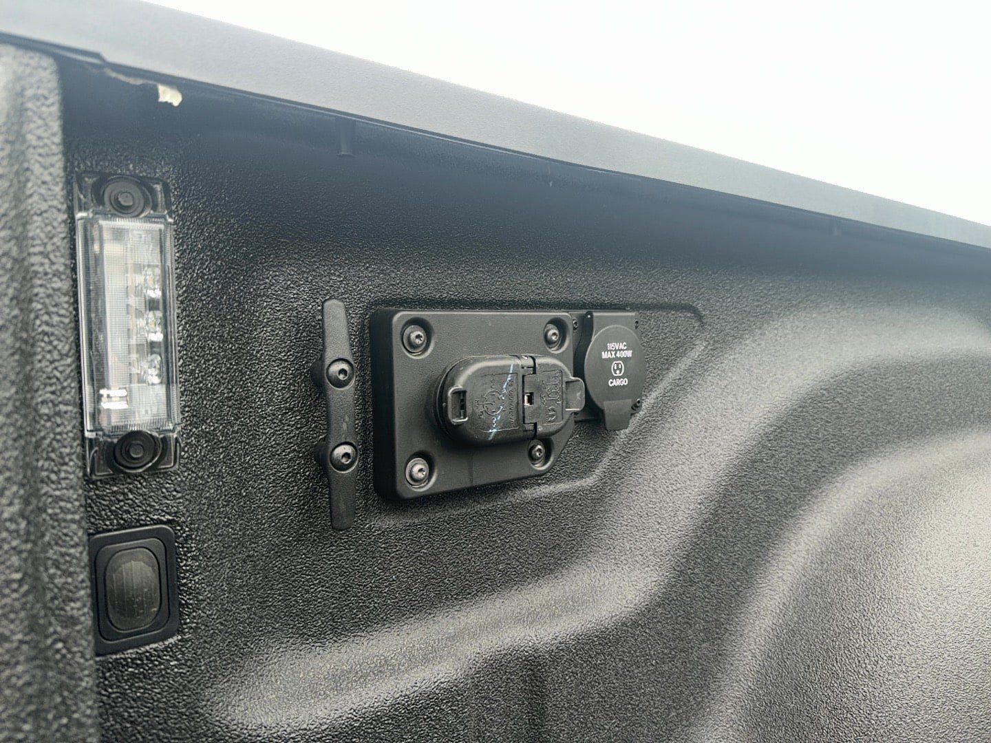 Used 2026 RAM 2500 Warlock AWD/4WD image 9