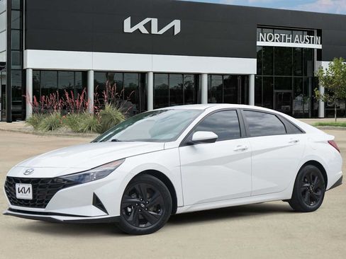 Used 2021 Hyundai Elantra SEL w/ Cargo Package FWD image 1