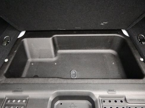 Used 2022 Jeep Wrangler Unlimited Sport image 39