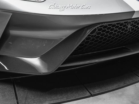 Used 2019 Ford GT RWD image 49