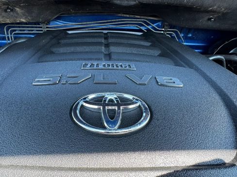 Used 2014 Toyota Tundra SR5 w/ TRD Off Road Package AWD/4WD image 45
