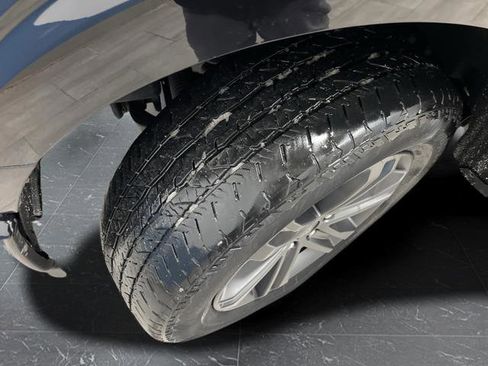 Used 2023 Ford F150 Lariat w/ Equipment Group 502A High image 43