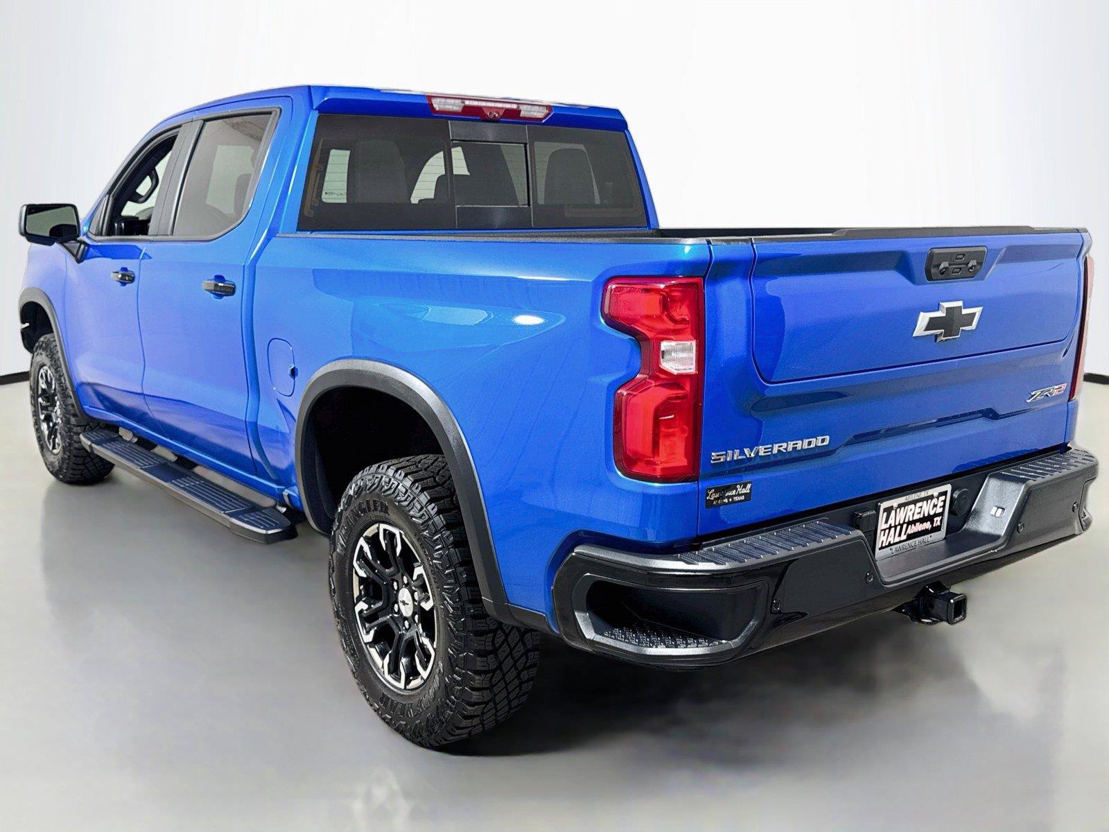 Used 2026 Chevrolet Silverado 1500 ZR2 AWD/4WD image 6