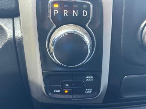 Used 2020 RAM 1500 Classic SLT AWD/4WD image 33