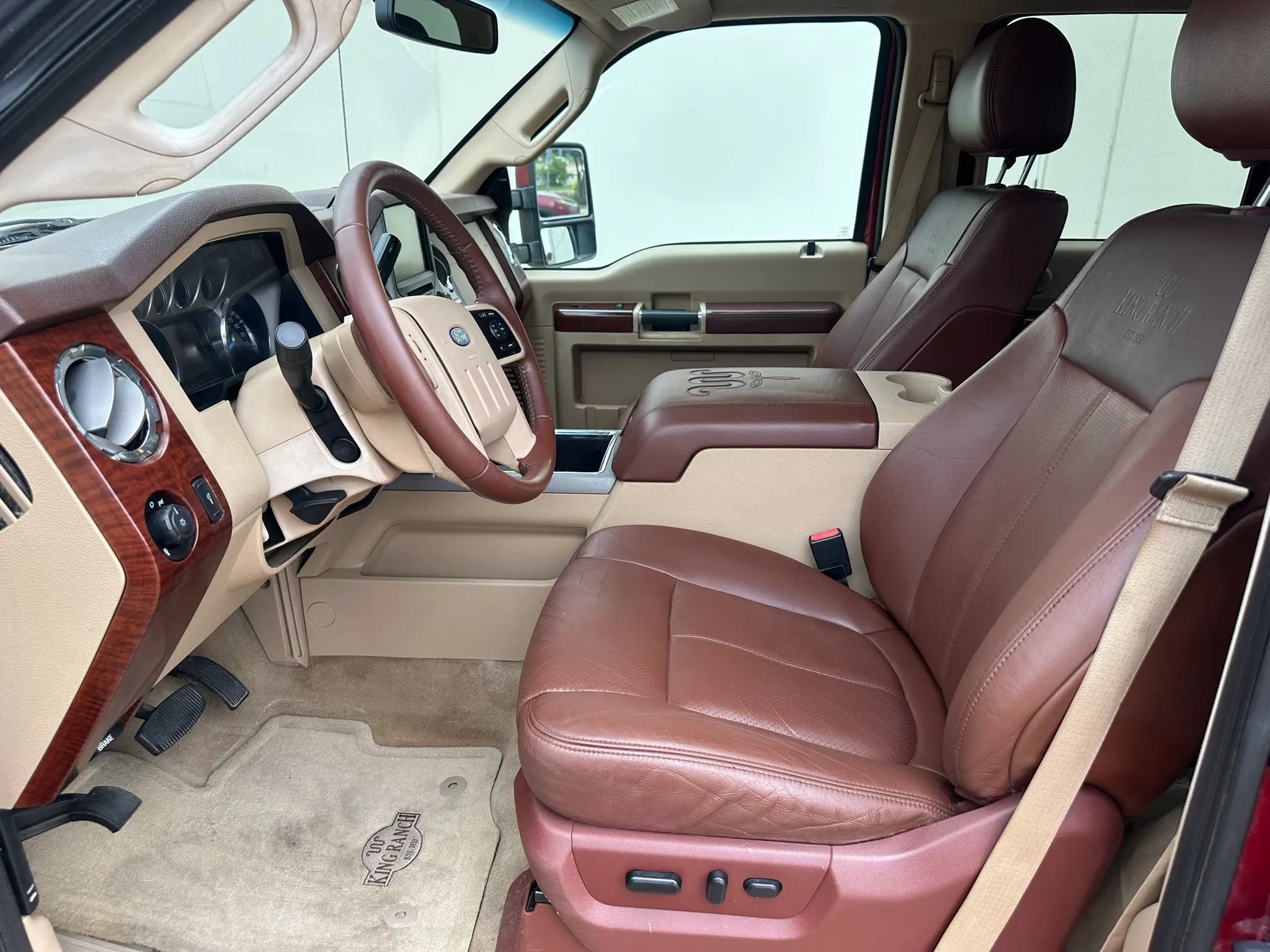 Used 2014 Ford F350 King Ranch AWD/4WD image 16