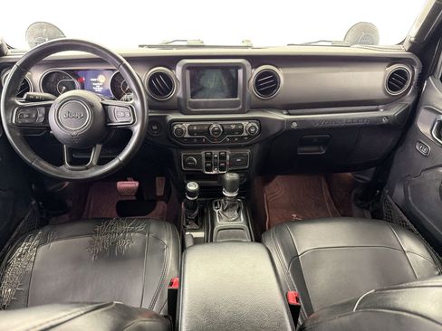 Used 2018 Jeep Wrangler Unlimited Sport S AWD/4WD image 14