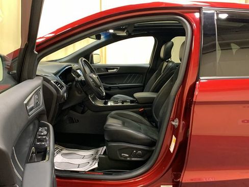 Certified 2019 Ford Edge ST w/ Convenience Package AWD/4WD image 33