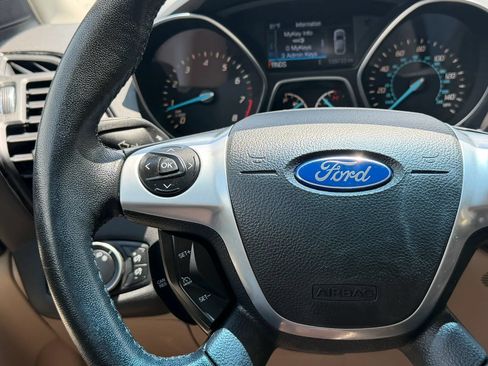 Used 2016 Ford Escape Titanium FWD image 29