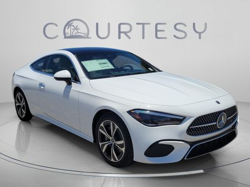New 2026 Mercedes-Benz CLE 300 4MATIC Coupe image 4