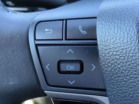 Used 2025 Toyota Camry LE image 24