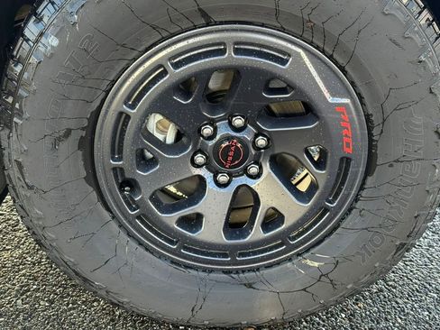 New 2026 Nissan Frontier PRO-4X w/ Tow Package image 9