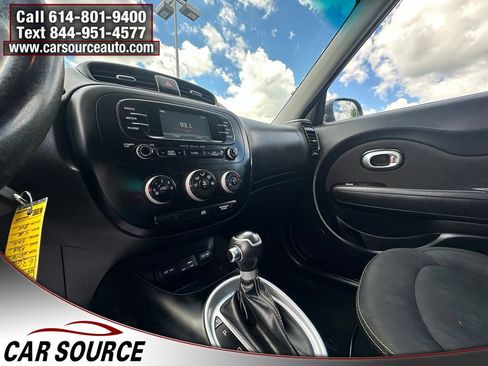 Used 2016 Kia Soul + FWD image 14