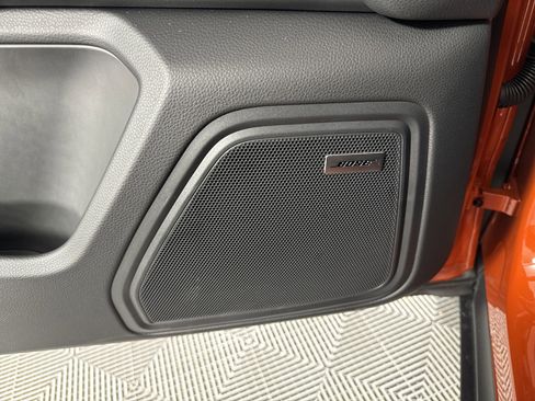 Used 2025 Porsche Macan image 21