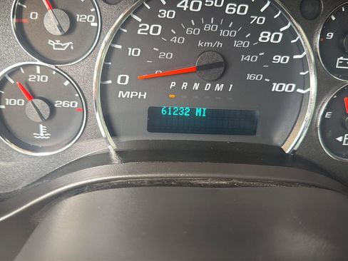 Used 2022 GMC Savana 3500 w/ Power Convenience Package RWD image 23