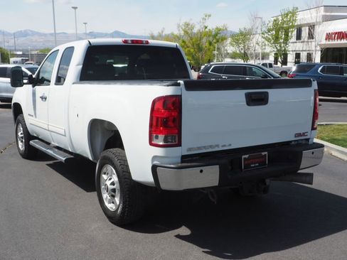 Used 2013 GMC Sierra 2500 SLE RWD image 4