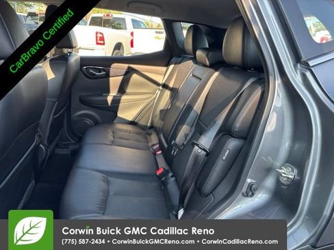 Used 2022 Nissan Rogue Sport SL AWD/4WD image 15