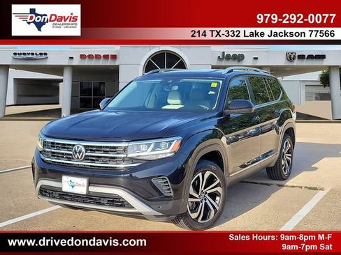 Used 2023 Volkswagen Atlas SEL AWD/4WD image 1