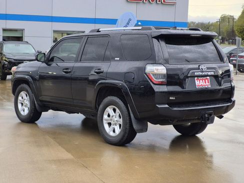 Used 2022 Toyota 4Runner SR5 image 4
