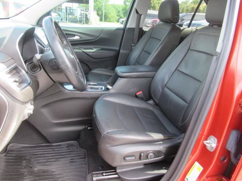 Used 2020 Chevrolet Equinox Premier FWD image 16