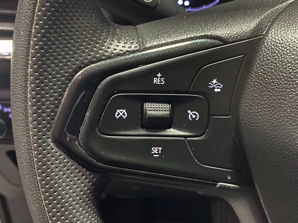 Used 2021 Chevrolet TrailBlazer LT w/ Convenience Package FWD image 32