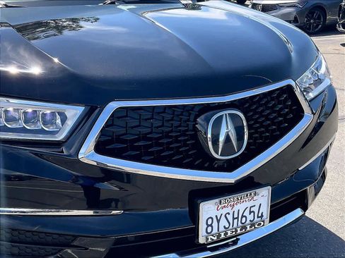 Used 2020 Acura MDX FWD image 31