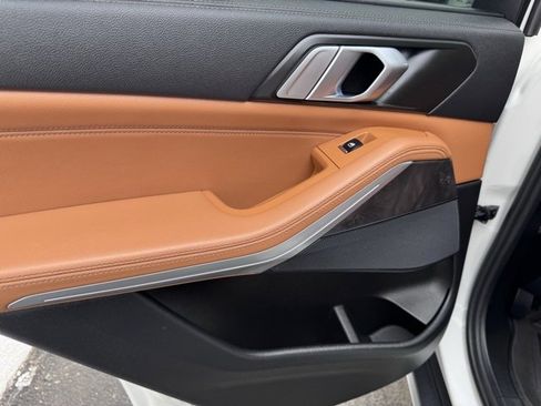 Used 2021 BMW X5 xDrive40i image 13