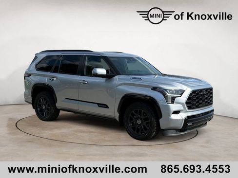Used 2024 Toyota Sequoia Platinum AWD/4WD image 1