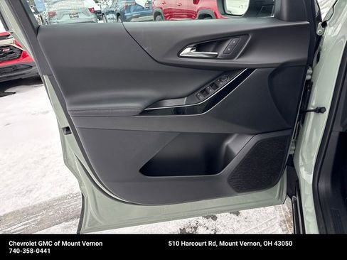 New 2026 Chevrolet Equinox LT FWD image 11