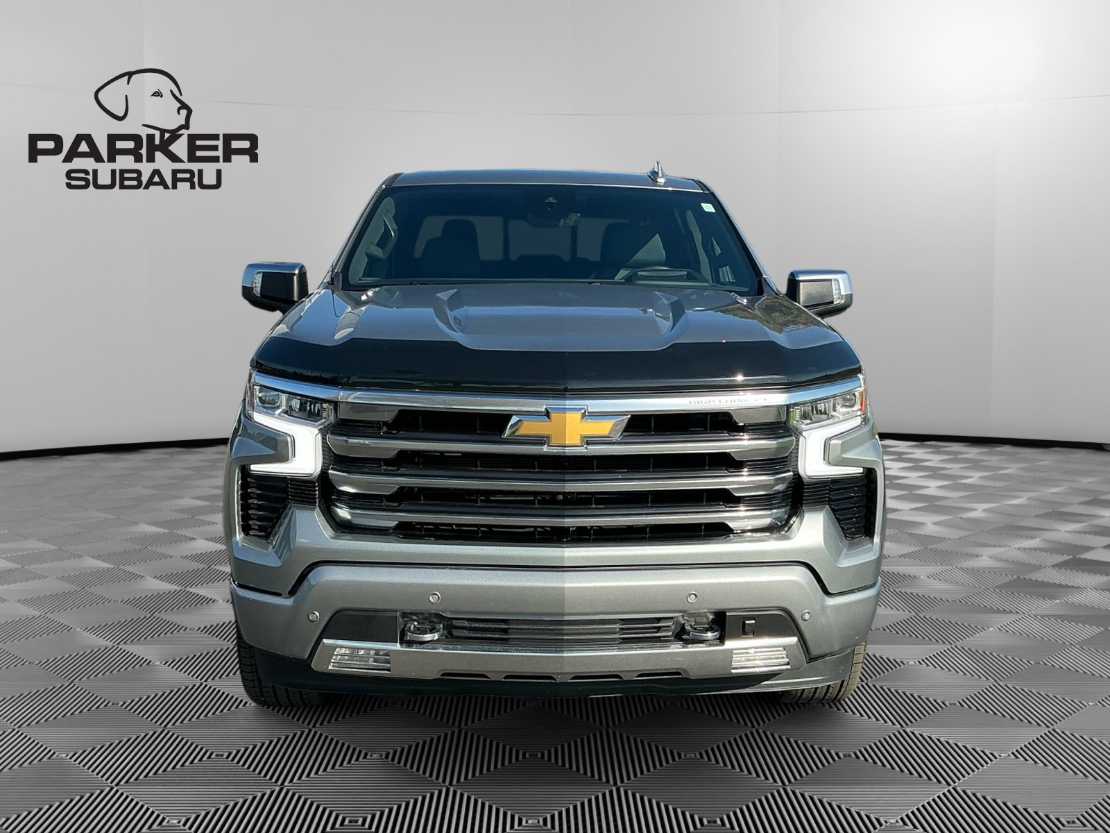 Used 2023 Chevrolet Silverado 1500 High Country w/ High Country Premium Package AWD/4WD image 8