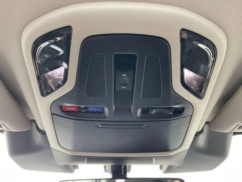 Used 2025 Subaru Outback Premium w/ Popular Package #1A image 28