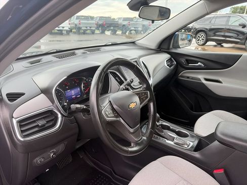 Certified 2023 Chevrolet Equinox LT FWD image 10