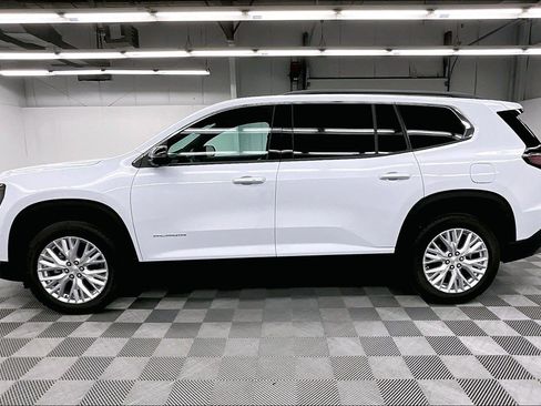 Used 2026 GMC Acadia Elevation w/ Elevation Premium Package AWD/4WD image 14