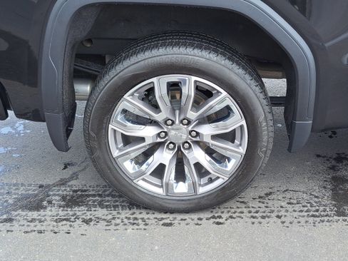 Certified 2023 GMC Sierra 1500 Denali image 5