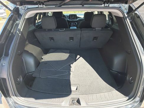 Used 2025 Chevrolet Blazer LT AWD/4WD image 29