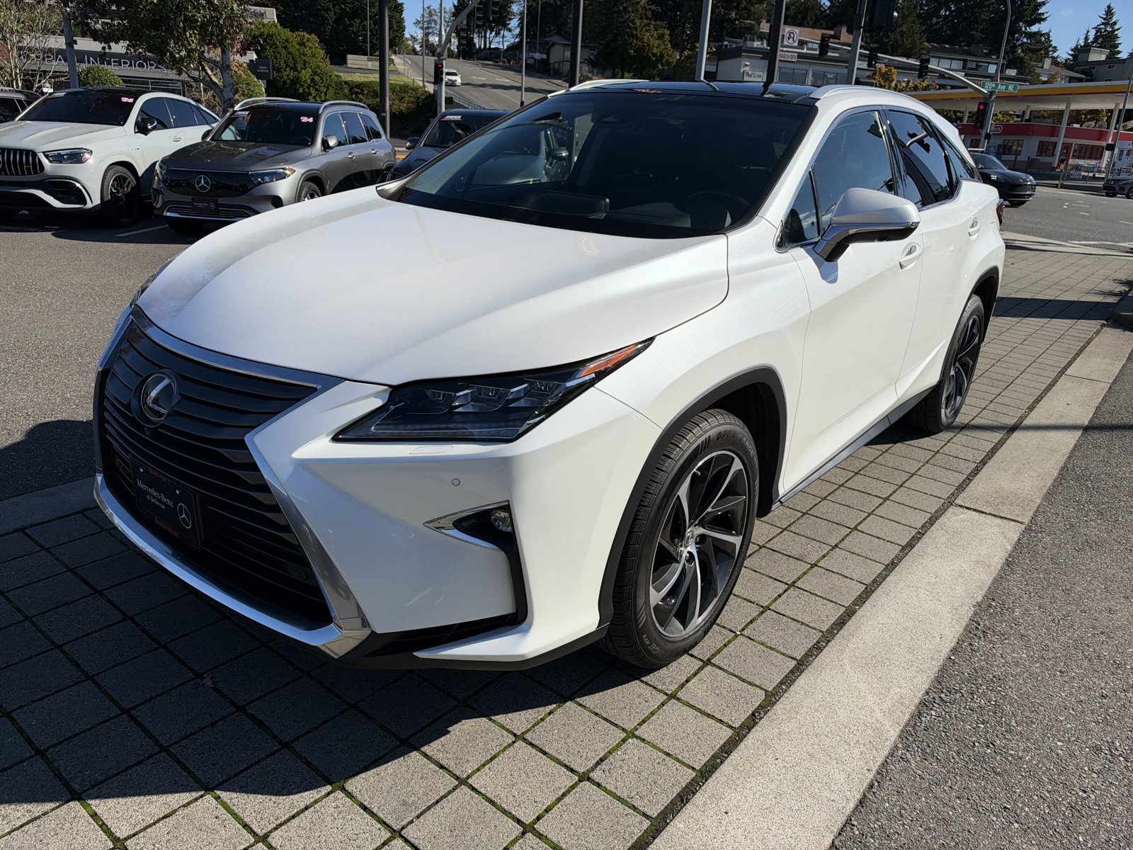 Used 2017 Lexus RX 350 AWD w/ Luxury Package image 1