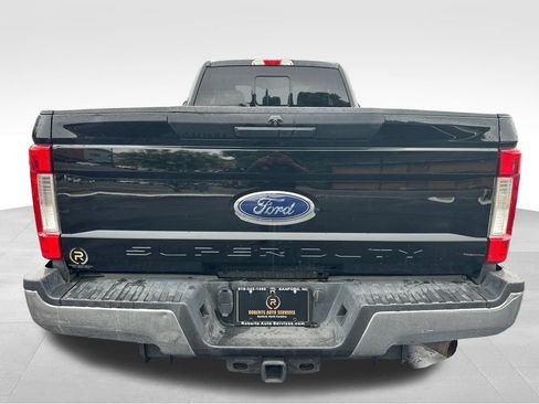 Used 2018 Ford F350 XL AWD/4WD image 4
