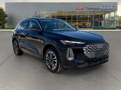 New 2026 Audi Q5 Premium AWD/4WD image 1