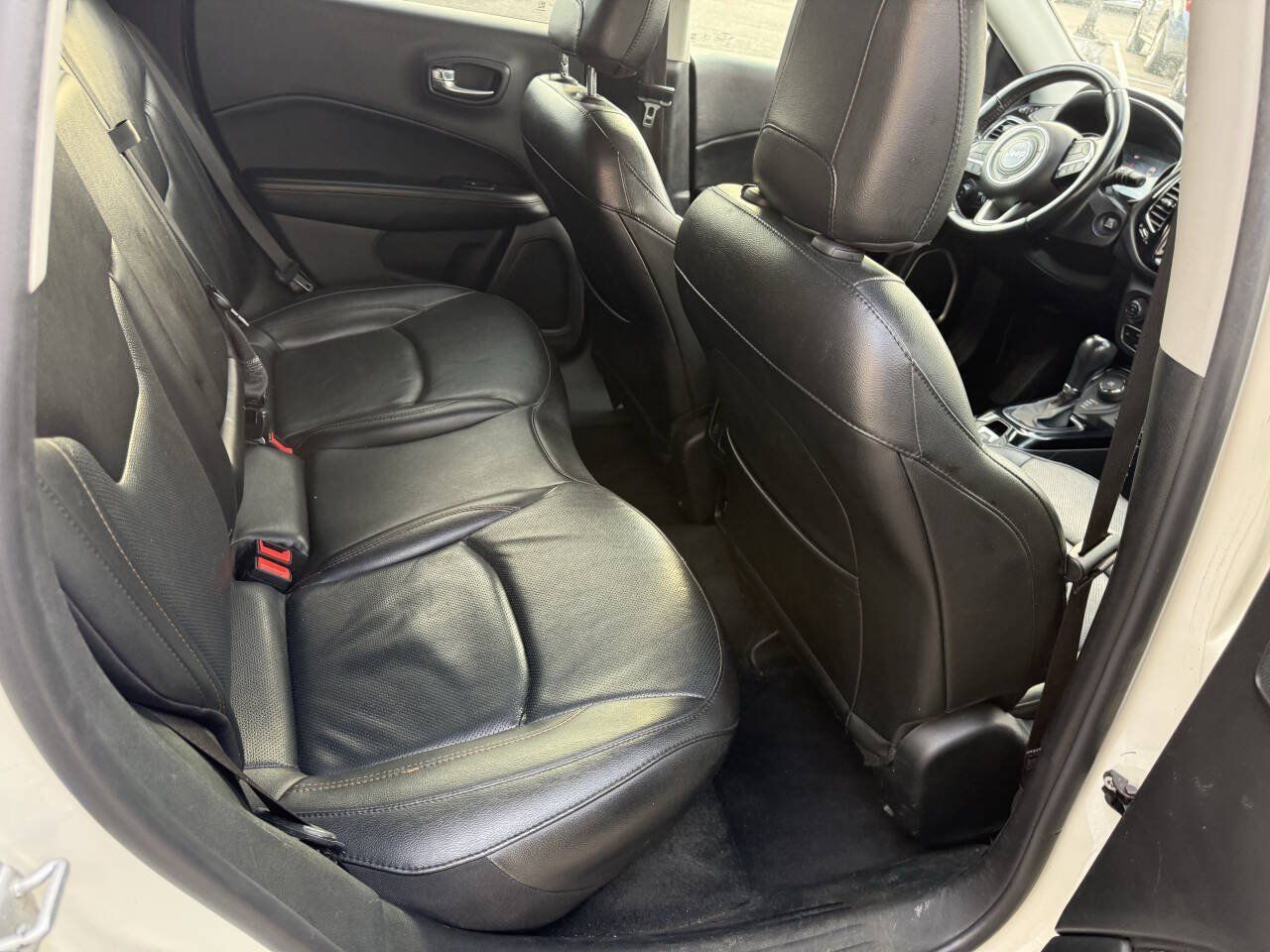 Used 2021 Jeep Compass Limited w/ Sun and Sound Group AWD/4WD image 16