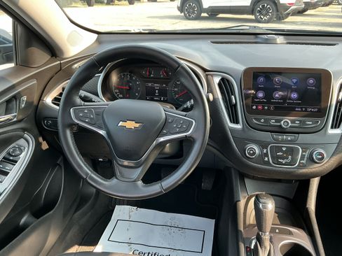 Certified 2020 Chevrolet Malibu RS w/ LPO, Convenience Package 1 FWD image 8