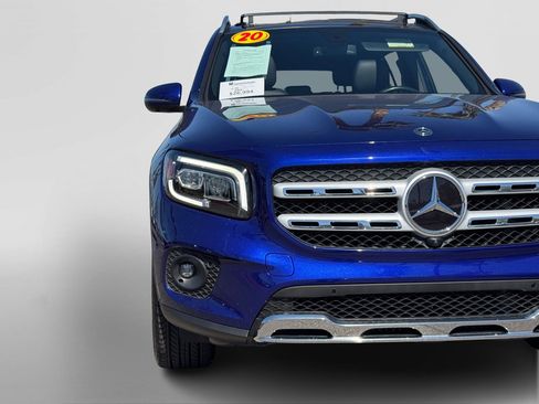 Certified 2020 Mercedes-Benz GLB 250 4MATIC image 11