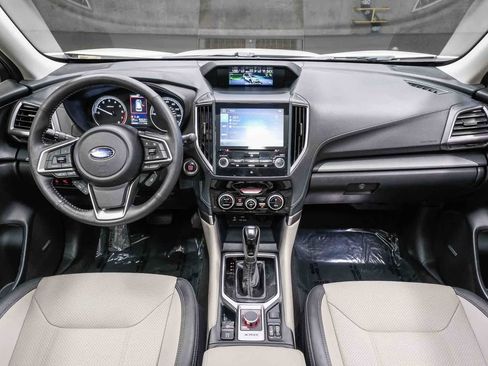 Used 2019 Subaru Forester Limited AWD/4WD image 15
