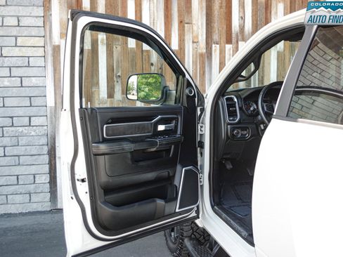 Used 2020 RAM 2500 Laramie AWD/4WD image 10