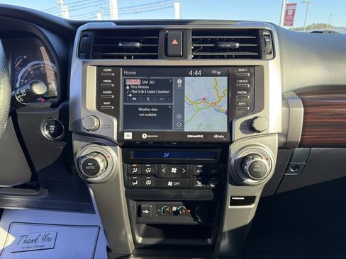 Used 2024 Toyota 4Runner Limited image 23