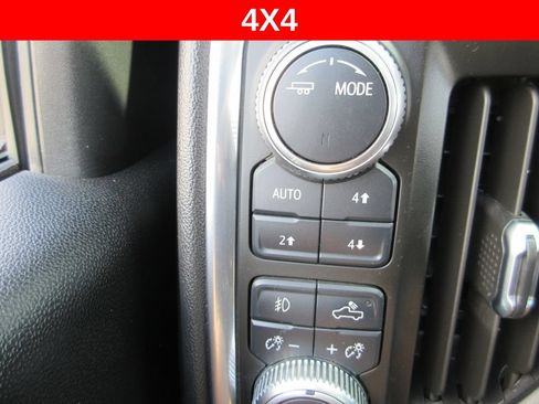 Used 2021 GMC Sierra 2500 Denali w/ Denali Ultimate Package AWD/4WD image 33