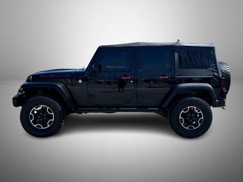 Used 2015 Jeep Wrangler Unlimited Rubicon AWD/4WD image 8