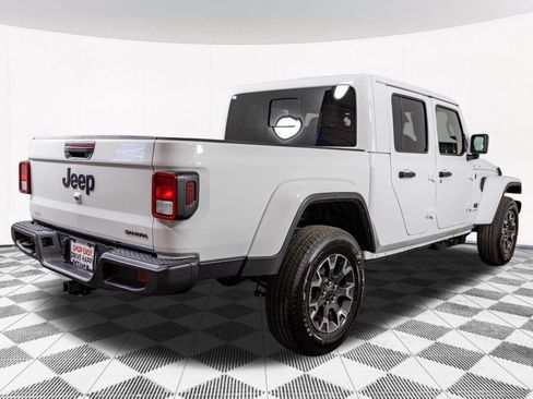 New 2026 Jeep Gladiator Sport AWD/4WD image 12