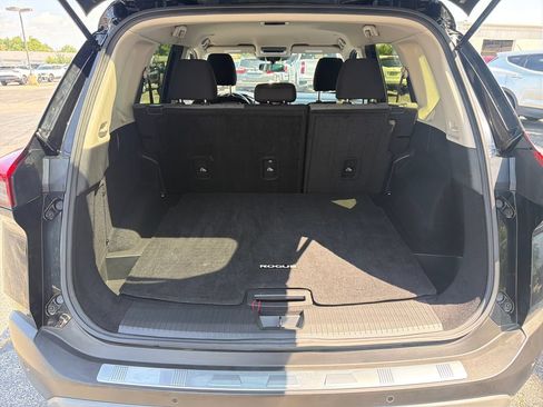 Certified 2023 Nissan Rogue SV AWD/4WD image 26