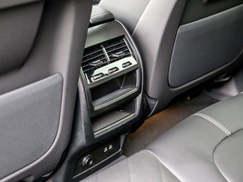 New 2026 BMW X5 xDrive40i w/ M Sport Package image 22