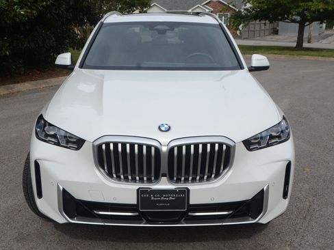 Used 2026 BMW X5 xDrive40i w/ Premium Package AWD/4WD image 9
