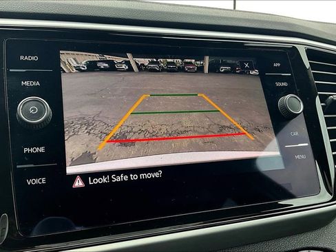 Used 2023 Volkswagen Atlas SE FWD image 14